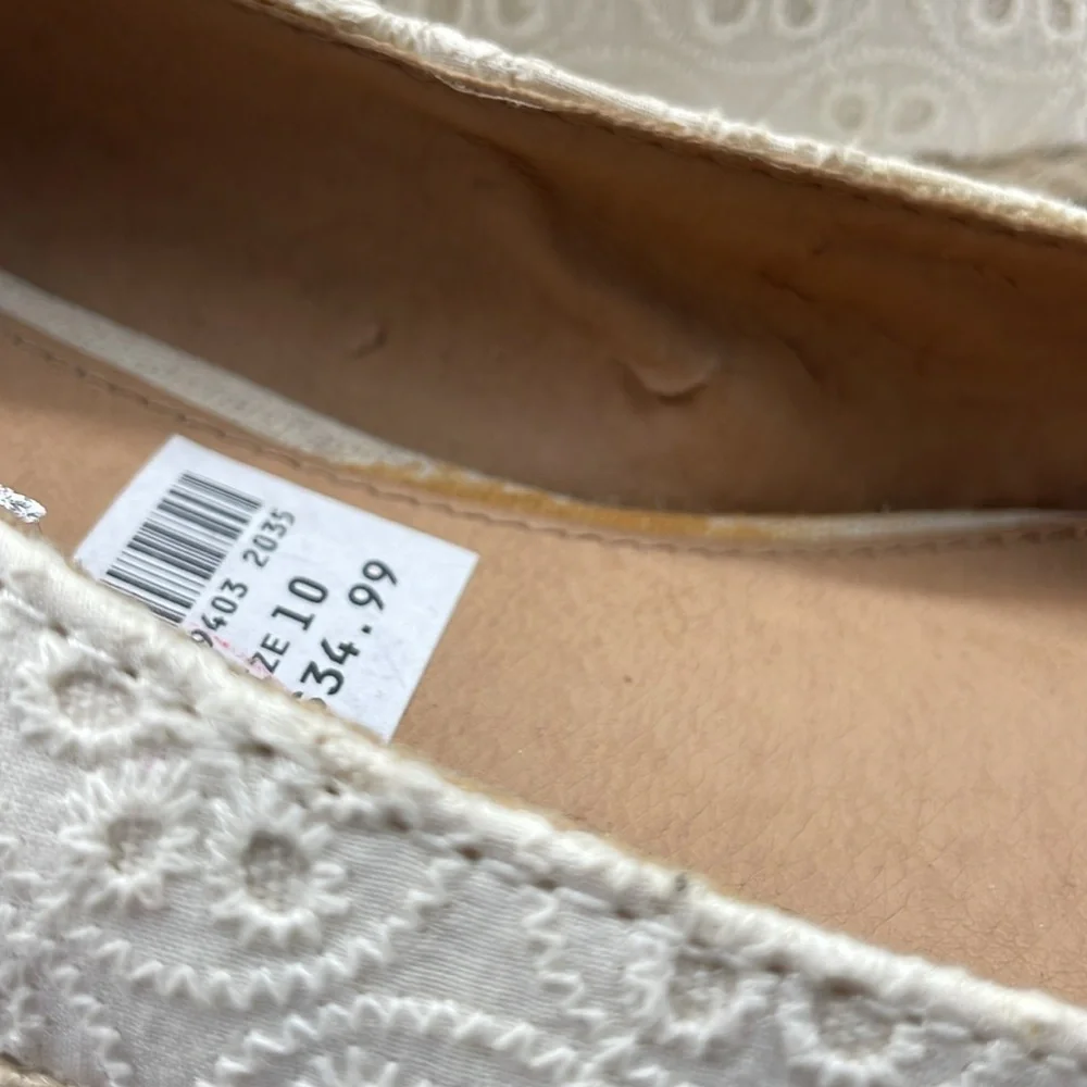 American Eagle Outfitters new american